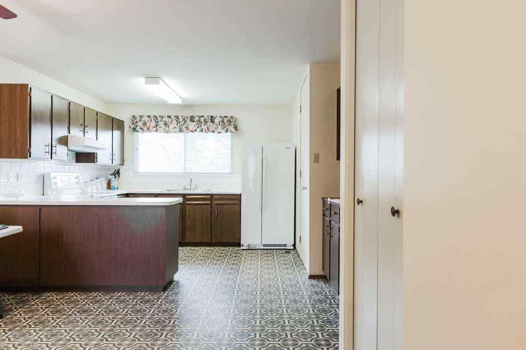 MLS® A2268851 - 9836 81 Avenue  in Patterson Place Grande Prairie, Residential