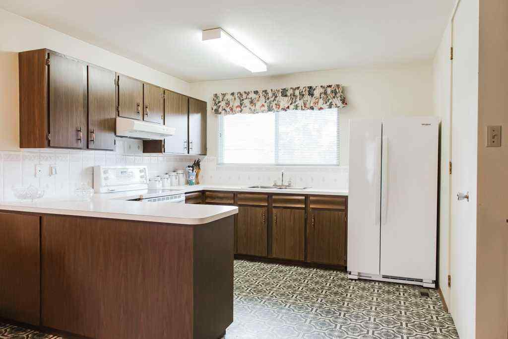 MLS® A2268851 - 9836 81 Avenue  in Patterson Place Grande Prairie, Residential