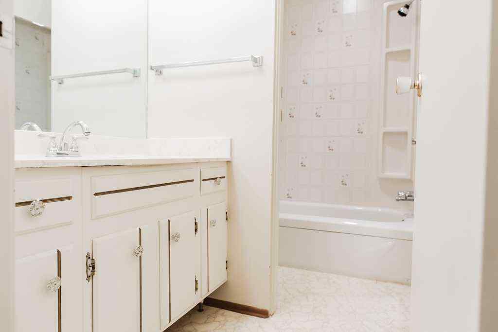 MLS® A2268851 - 9836 81 Avenue  in Patterson Place Grande Prairie, Residential