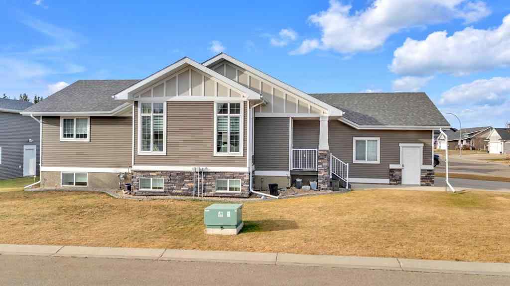 MLS® A2268854 - 3901 49 Ave   in Riverside Ponoka, Residential