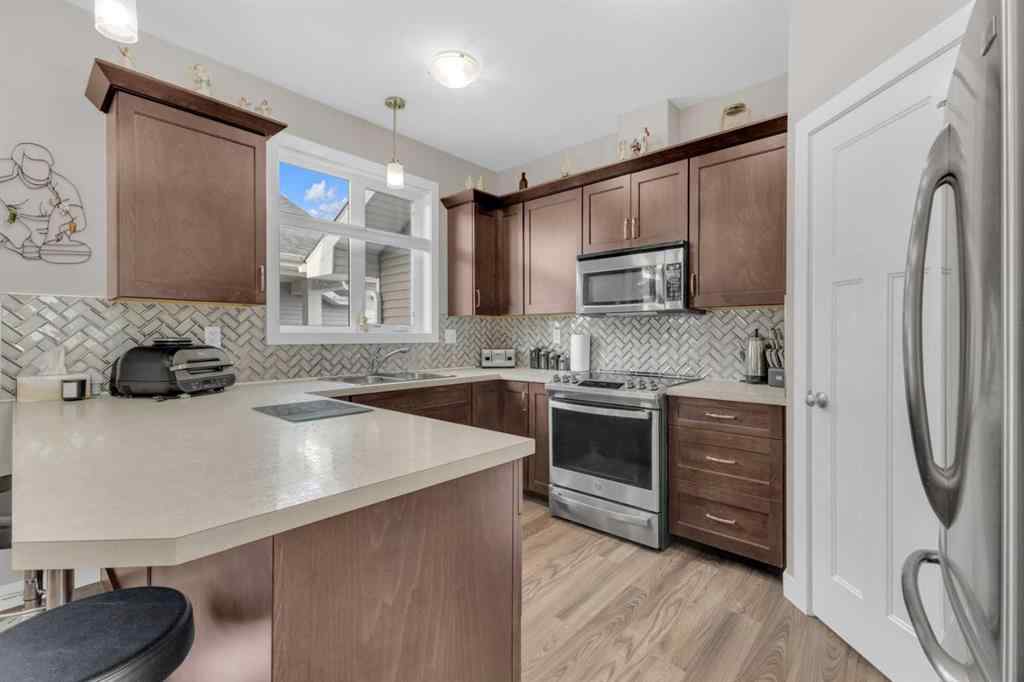 MLS® A2268854 - 3901 49 Ave   in Riverside Ponoka, Residential