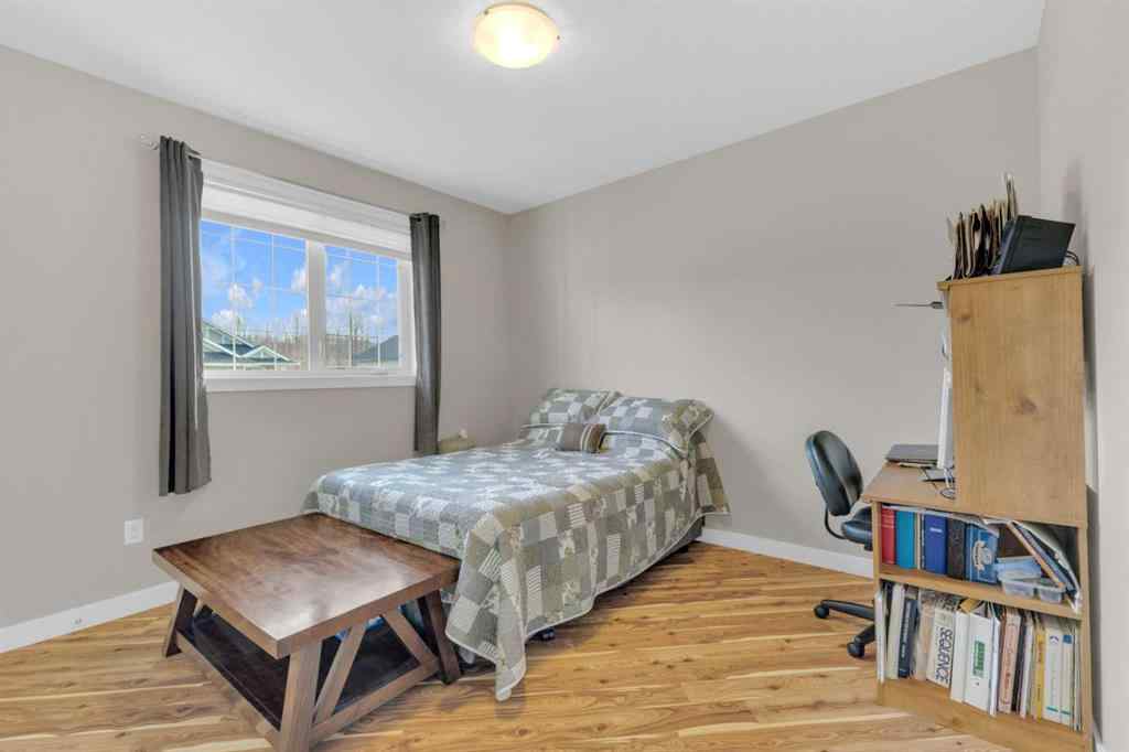 MLS® A2268854 - 3901 49 Ave   in Riverside Ponoka, Residential