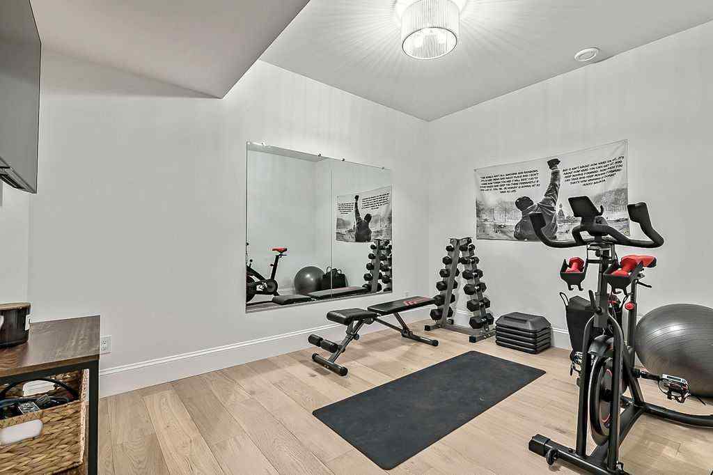 MLS® A2268859 - 56 Lissington Drive SW in North Glenmore Park Calgary, Residential