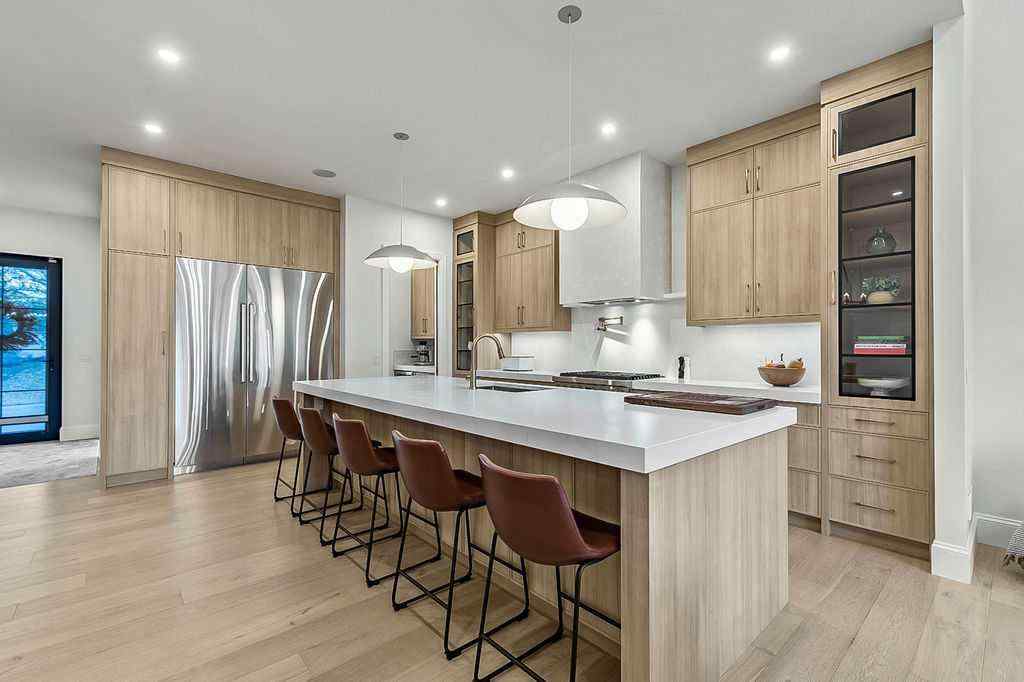 MLS® A2268859 - 56 Lissington Drive SW in North Glenmore Park Calgary, Residential