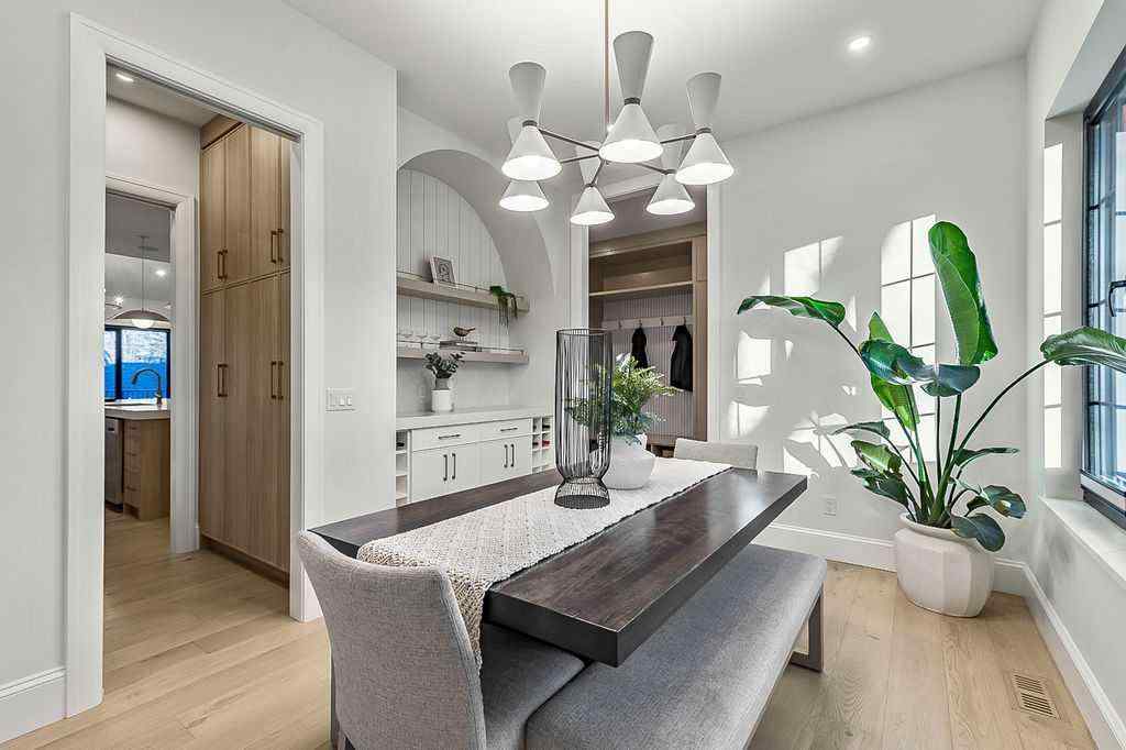 MLS® A2268859 - 56 Lissington Drive SW in North Glenmore Park Calgary, Residential