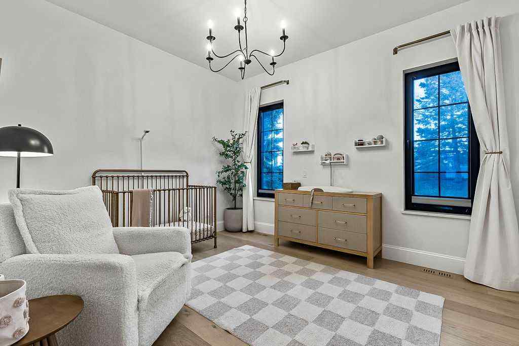 MLS® A2268859 - 56 Lissington Drive SW in North Glenmore Park Calgary, Residential