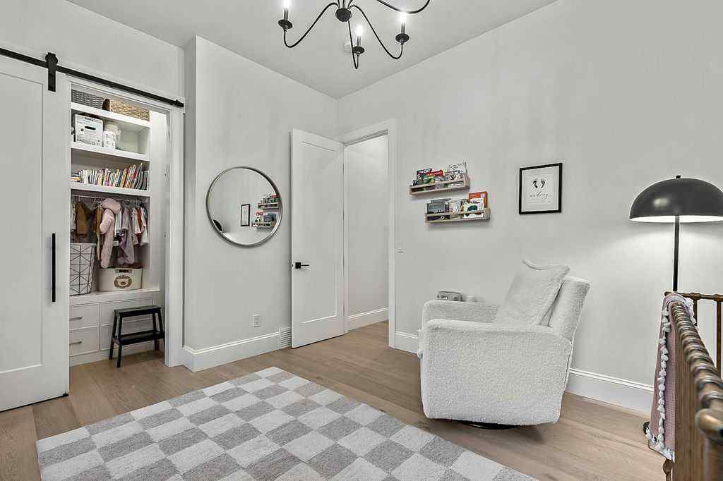 MLS® A2268859 - 56 Lissington Drive SW in North Glenmore Park Calgary, Residential