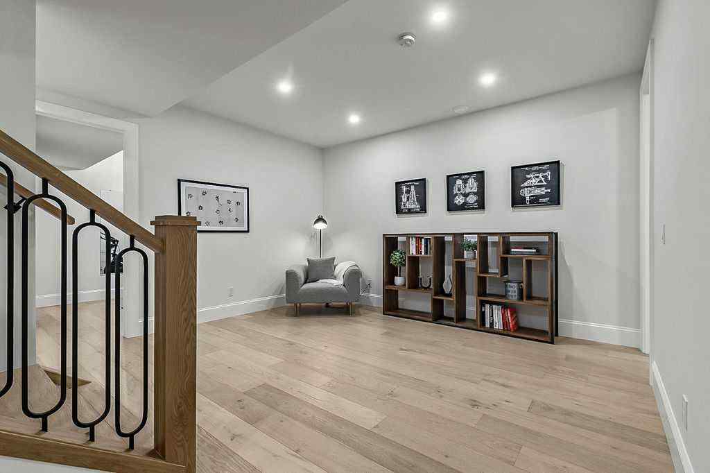 MLS® A2268859 - 56 Lissington Drive SW in North Glenmore Park Calgary, Residential