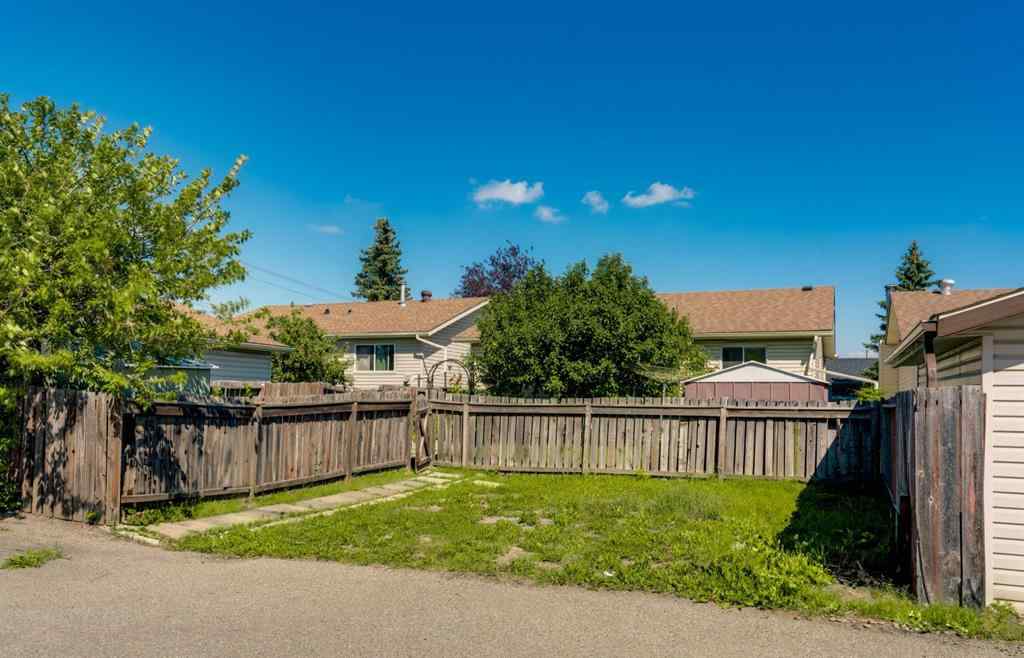 MLS® A2268863 - 127 Falshire Way NE in Falconridge Calgary, Residential