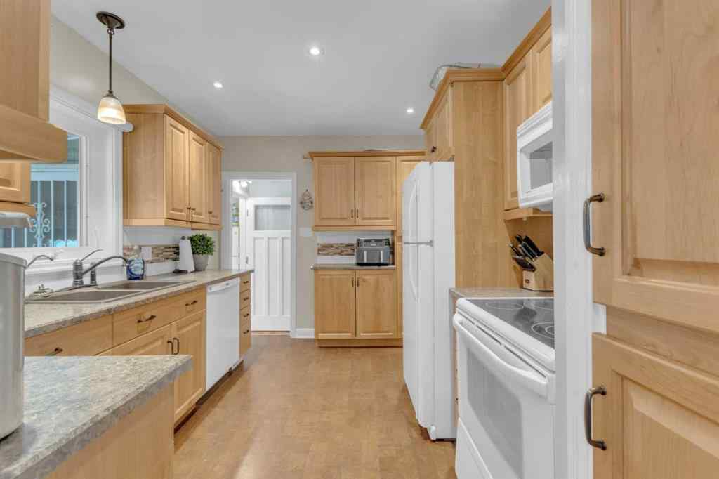 MLS® A2268864 - 602 Patridge Drive   in Pelican Point_CAMR Pelican Point, Residential