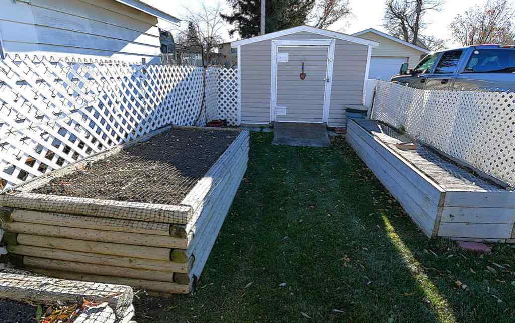 MLS&reg; # A2268868 - 325 4 Avenue  in NONE Bassano, Residential Open Houses