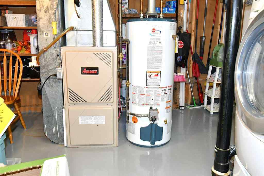 MLS&reg; # A2268868 - 325 4 Avenue  in NONE Bassano, Residential Open Houses