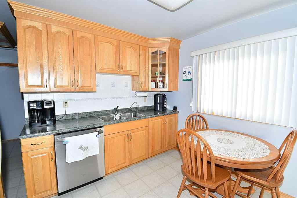 MLS&reg; # A2268868 - 325 4 Avenue  in NONE Bassano, Residential Open Houses