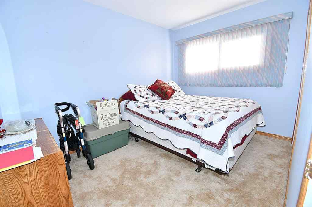 MLS&reg; # A2268868 - 325 4 Avenue  in NONE Bassano, Residential Open Houses