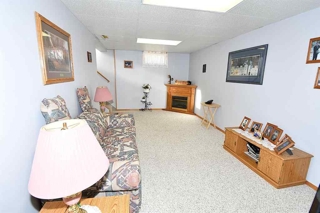 MLS&reg; # A2268868 - 325 4 Avenue  in NONE Bassano, Residential Open Houses