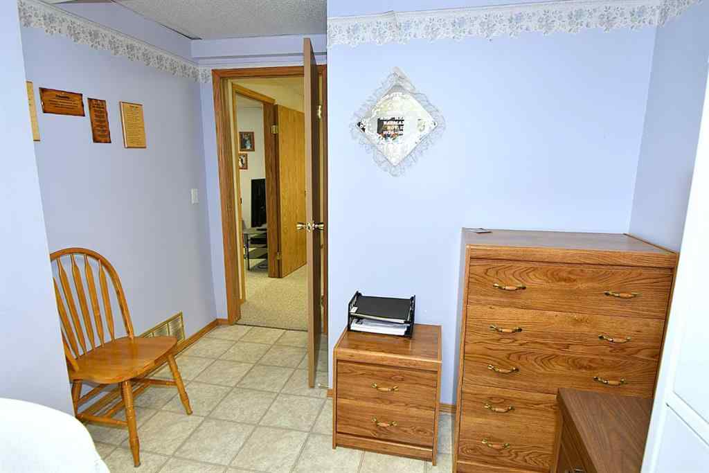 MLS&reg; # A2268868 - 325 4 Avenue  in NONE Bassano, Residential Open Houses