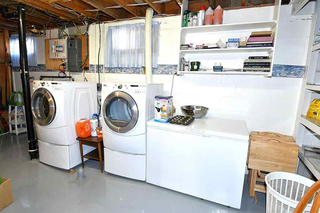 MLS&reg; # A2268868 - 325 4 Avenue  in NONE Bassano, Residential Open Houses