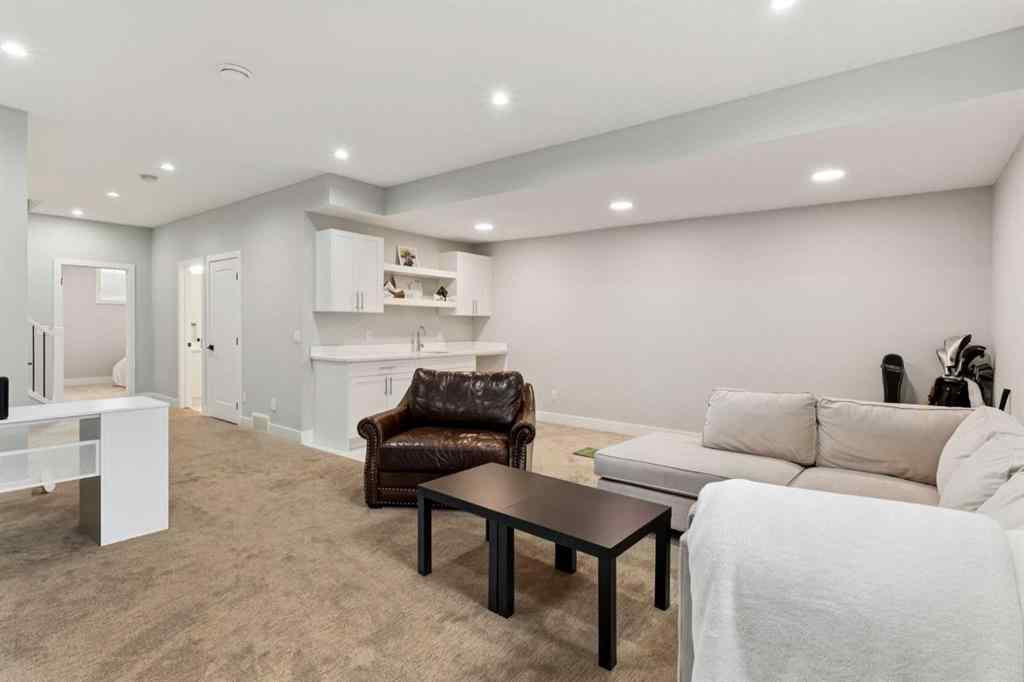 MLS® A2268875 - 1607 18 Avenue NW in Capitol Hill Calgary, Residential