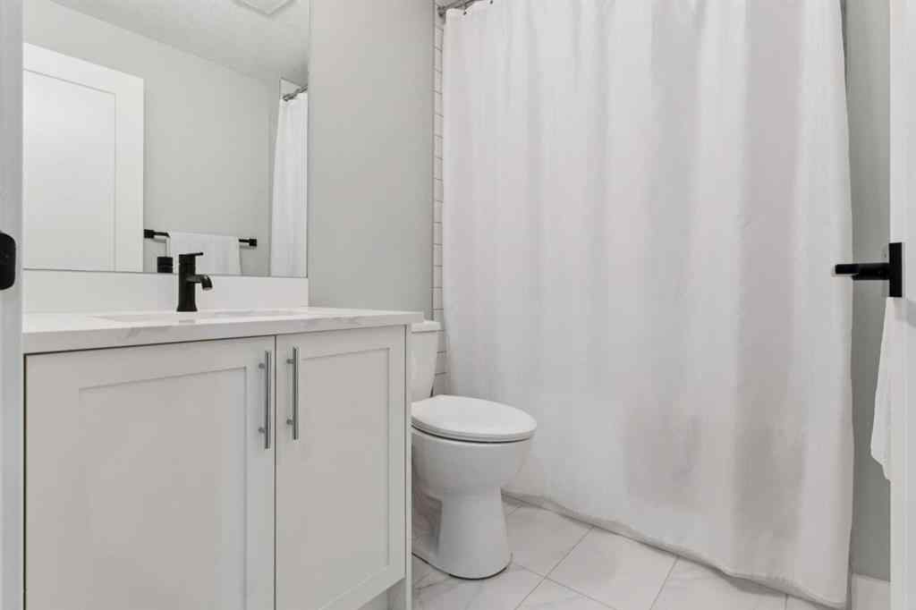 MLS® A2268875 - 1607 18 Avenue NW in Capitol Hill Calgary, Residential