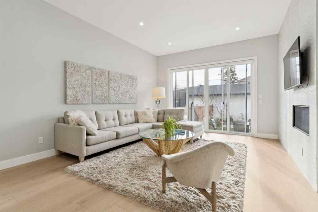 MLS® A2268875 - 1607 18 Avenue NW in Capitol Hill Calgary, Residential