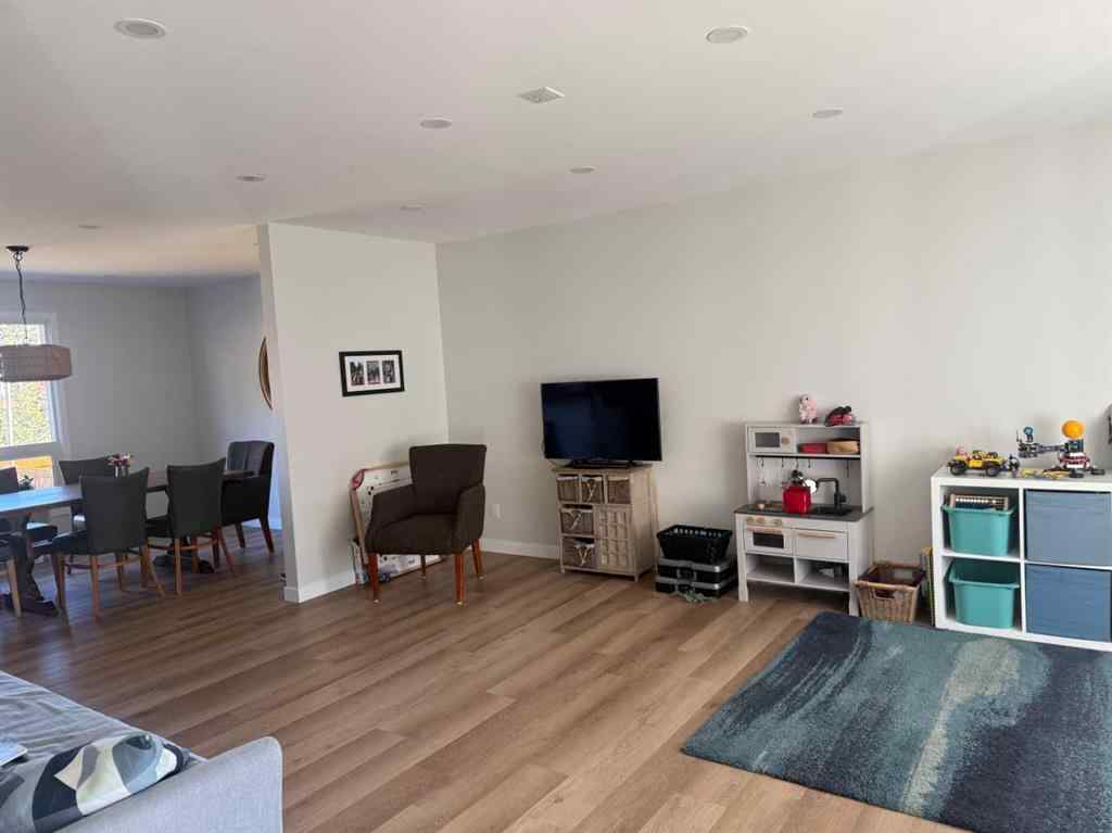 MLS® A2268876 - 11 Aspen Crescent  in Jasper Jasper, Residential