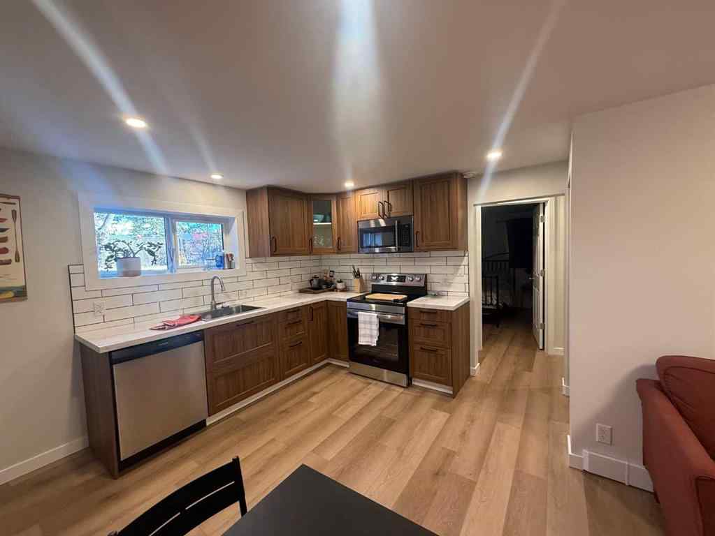 MLS® A2268876 - 11 Aspen Crescent  in Jasper Jasper, Residential