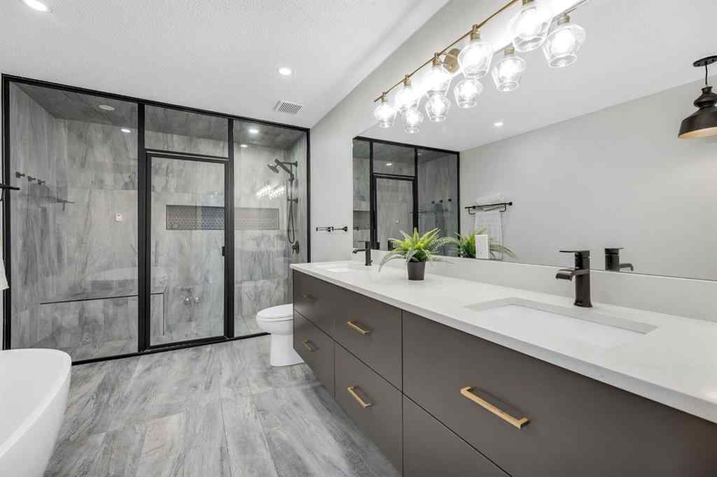 MLS&reg; # A2268879 - Unit #12 10 St Julien Drive SW in Garrison Woods Calgary, Residential Open Houses