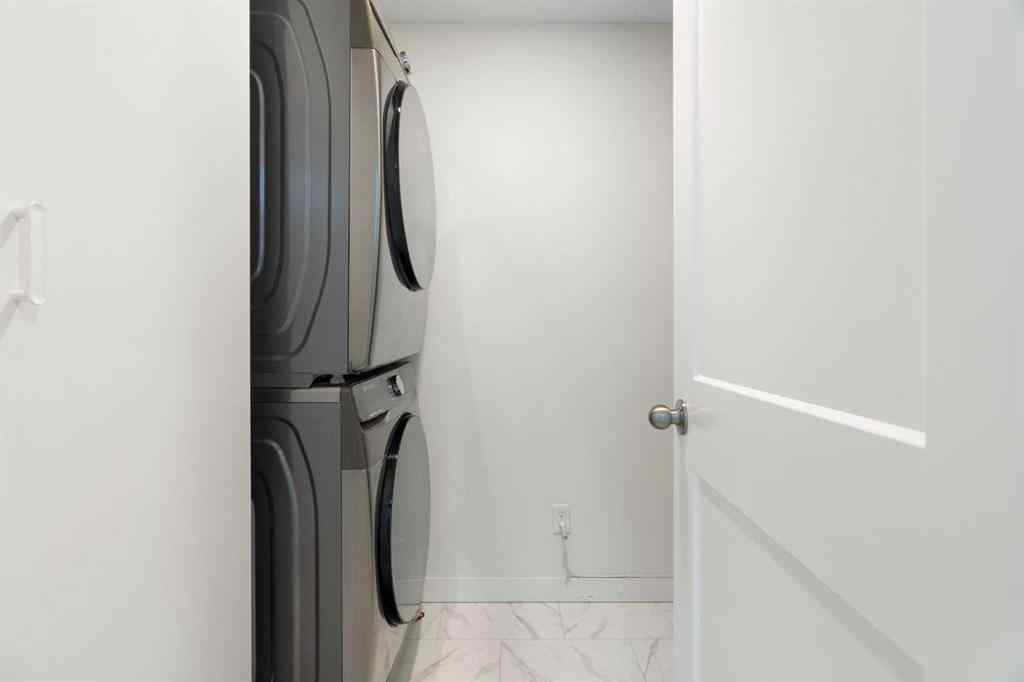 MLS® A2268888 - 211 Elgin Meadows Gardens SE in McKenzie Towne Calgary, Residential