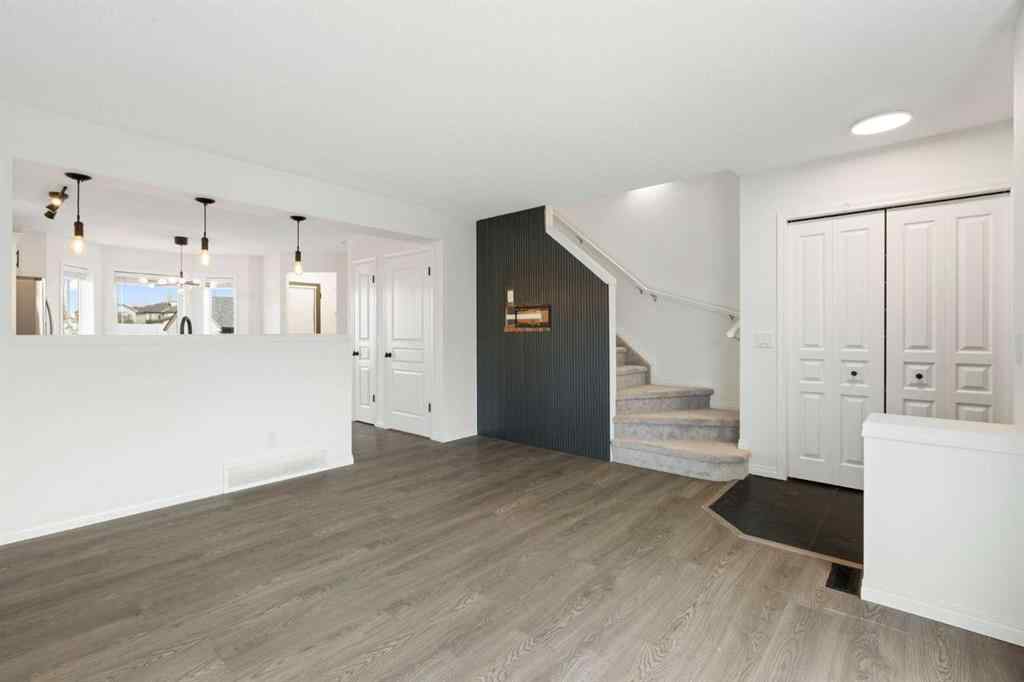 MLS® A2268888 - 211 Elgin Meadows Gardens SE in McKenzie Towne Calgary, Residential