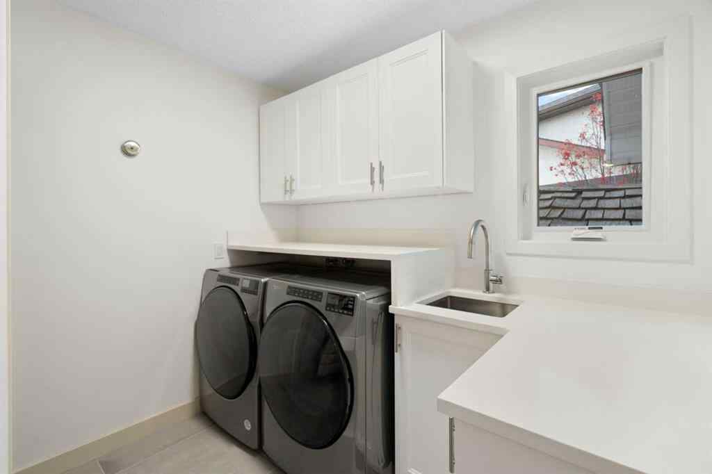 MLS® A2268894 - 523 Woodbriar Place SW in Woodbine Calgary, Residential