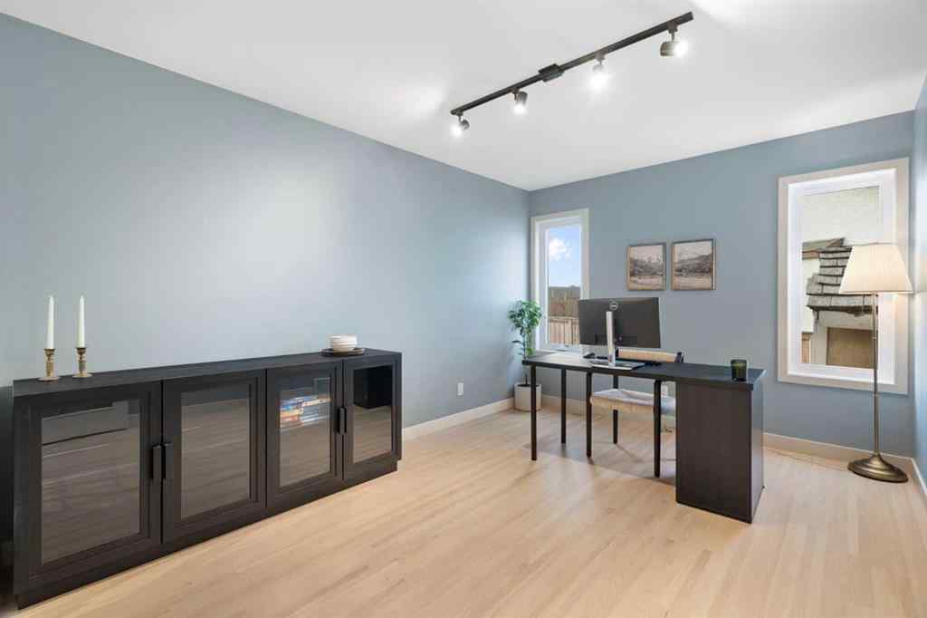 MLS® A2268894 - 523 Woodbriar Place SW in Woodbine Calgary, Residential