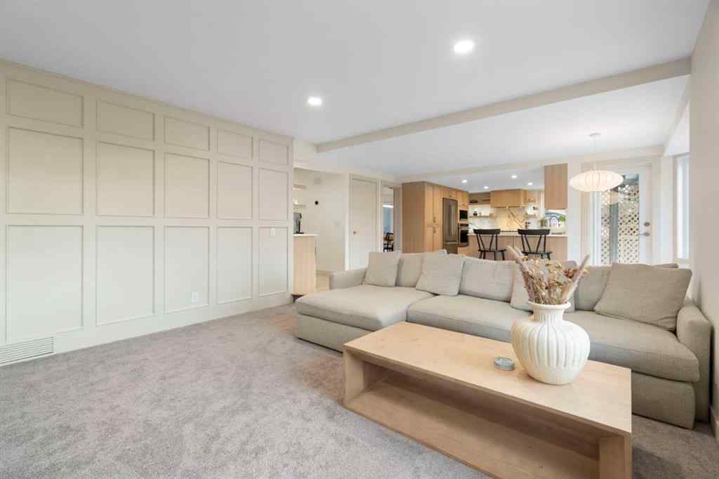 MLS® A2268894 - 523 Woodbriar Place SW in Woodbine Calgary, Residential