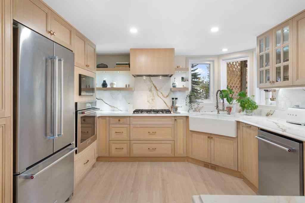 MLS® A2268894 - 523 Woodbriar Place SW in Woodbine Calgary, Residential