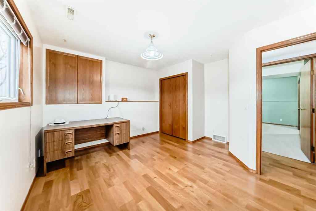 MLS&reg; # A2268896 - 49 Kingston Drive  in Kentwood East Red Deer, Residential Open Houses