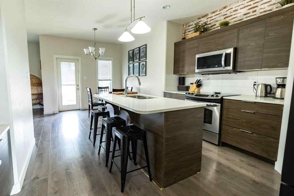 MLS® A2268900 - 1015 Mt Sundance Manor W in Sunridge Lethbridge, Residential