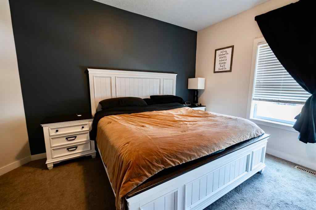 MLS® A2268900 - 1015 Mt Sundance Manor W in Sunridge Lethbridge, Residential