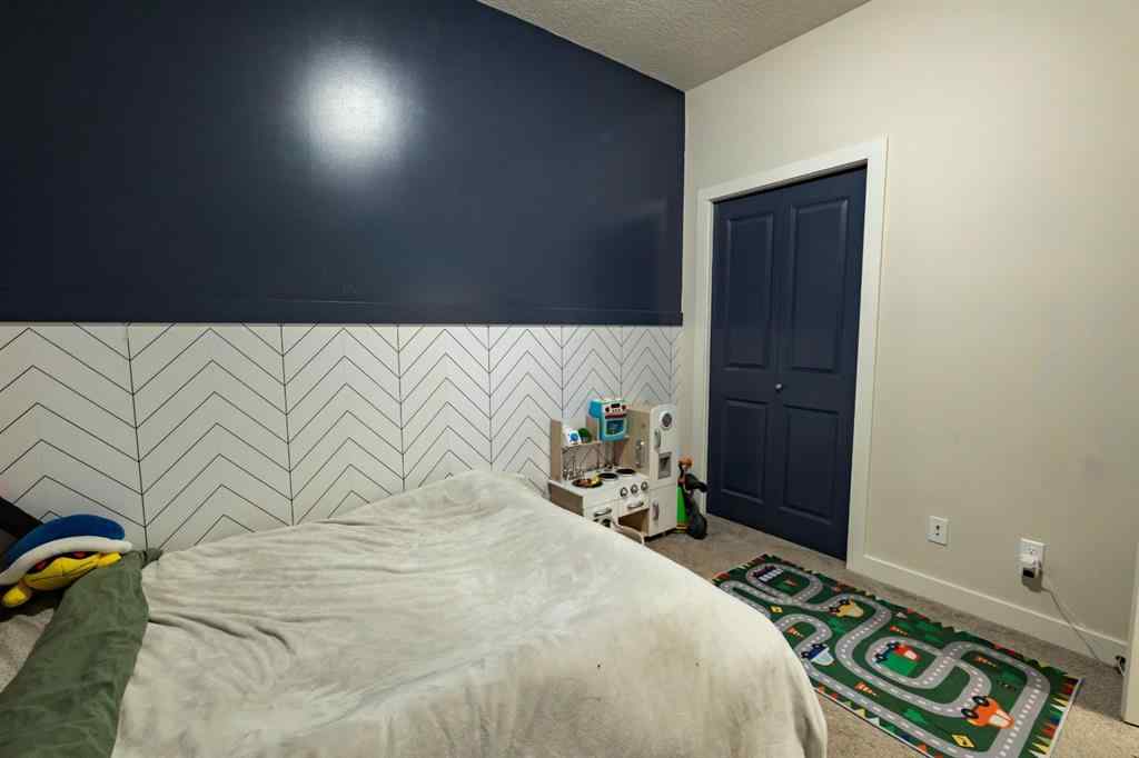 MLS® A2268900 - 1015 Mt Sundance Manor W in Sunridge Lethbridge, Residential