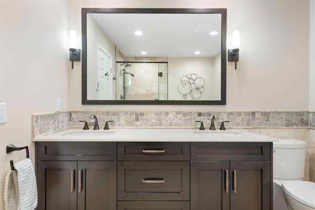 MLS® A2268903 - 2827 Canmore Road NW in Banff Trail Calgary, Residential