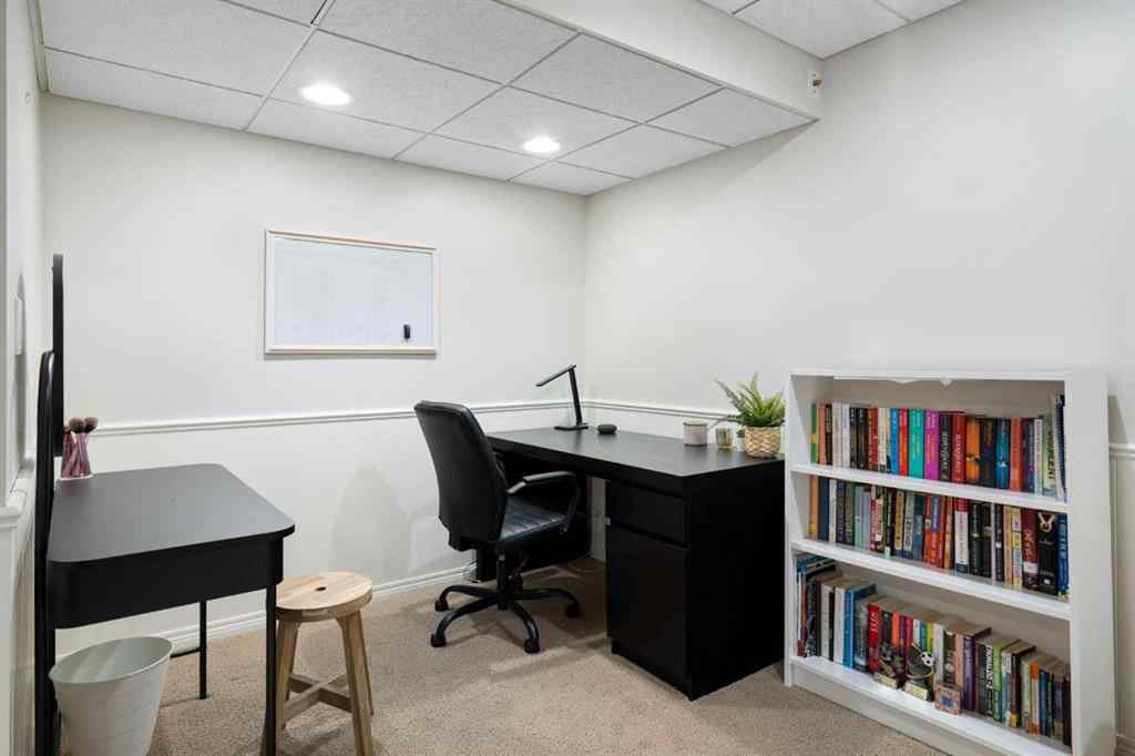 MLS® A2268903 - 2827 Canmore Road NW in Banff Trail Calgary, Residential