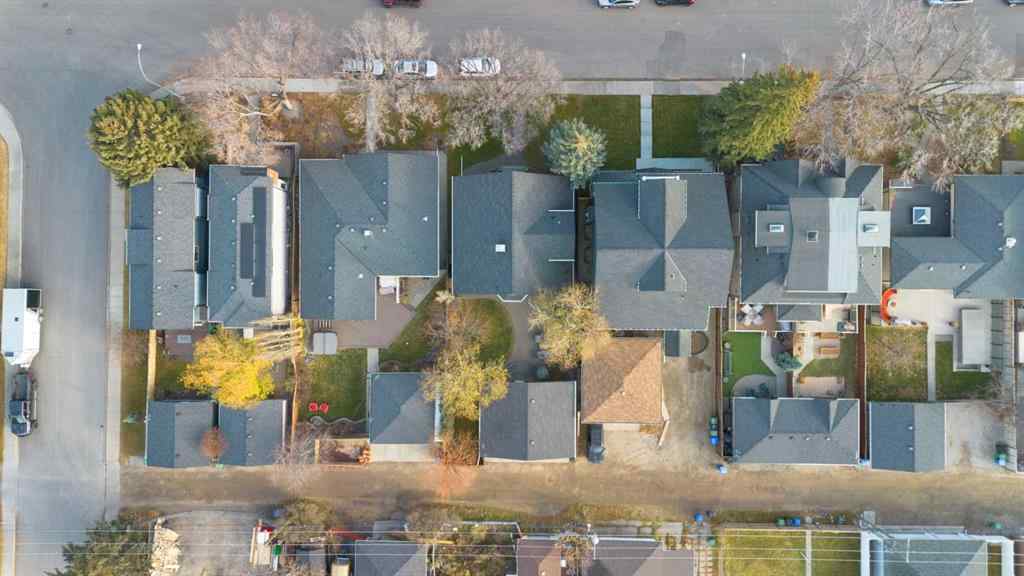 MLS® A2268903 - 2827 Canmore Road NW in Banff Trail Calgary, Residential