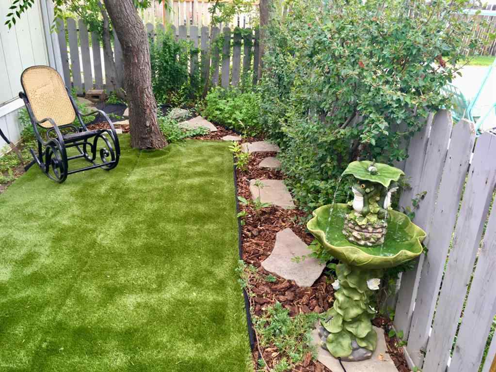 MLS&reg; # A2268920 - 148 Young Crescent  in NONE Stavely, Residential Open Houses