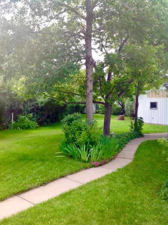 MLS&reg; # A2268920 - 148 Young Crescent  in NONE Stavely, Residential Open Houses