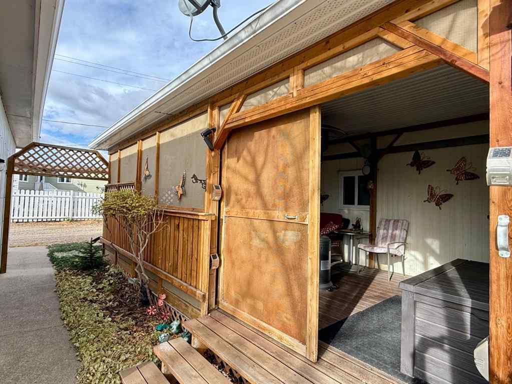 MLS&reg; # A2268920 - 148 Young Crescent  in NONE Stavely, Residential Open Houses