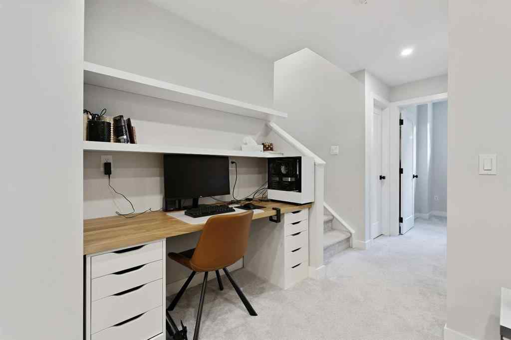 MLS® A2268923 - 4929 20 Street SW in Altadore Calgary, Residential