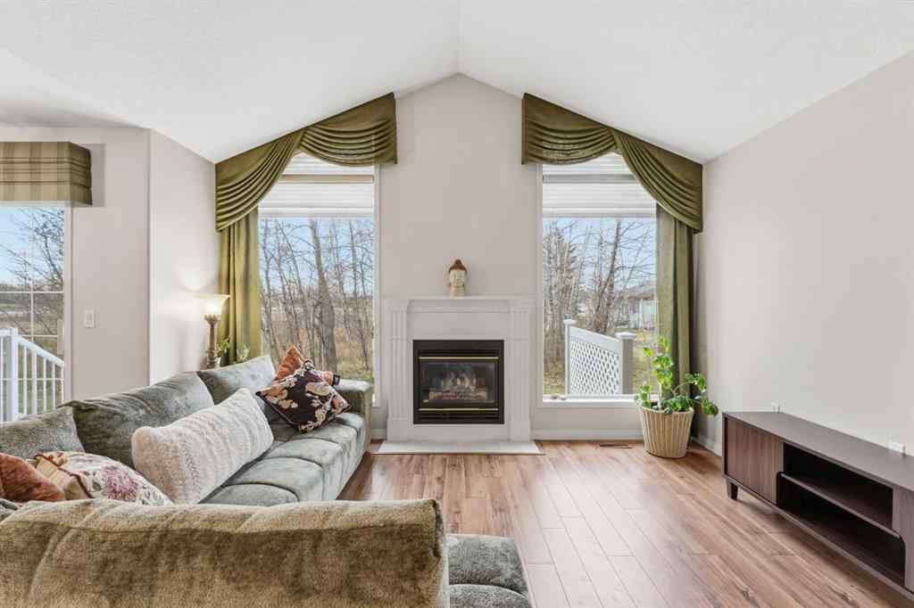 MLS® A2268926 - 213 Dayspring Bay  in NONE Rural Rocky View County, Residential