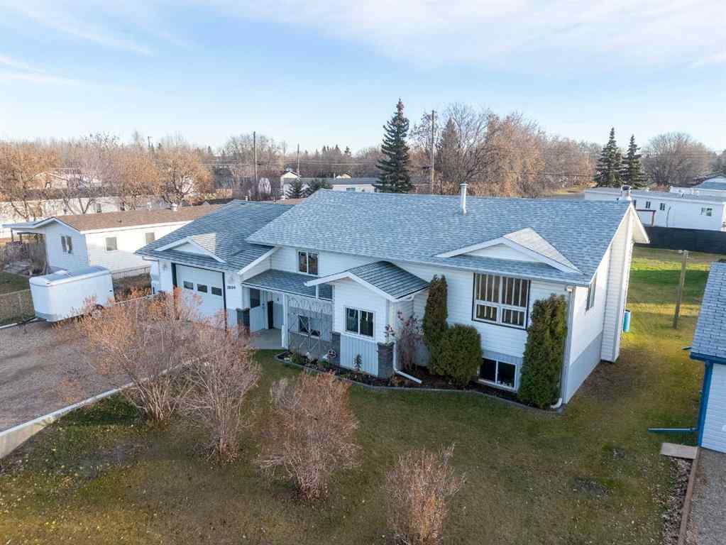 MLS® A2268928 - 10109 107 Street  in NONE La Crete, Residential