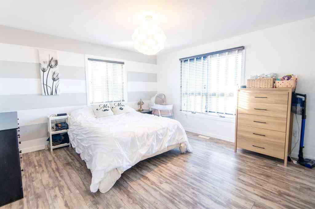 MLS® A2268928 - 10109 107 Street  in NONE La Crete, Residential