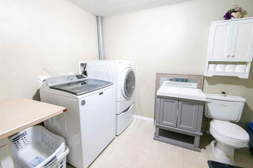 MLS® A2268928 - 10109 107 Street  in NONE La Crete, Residential