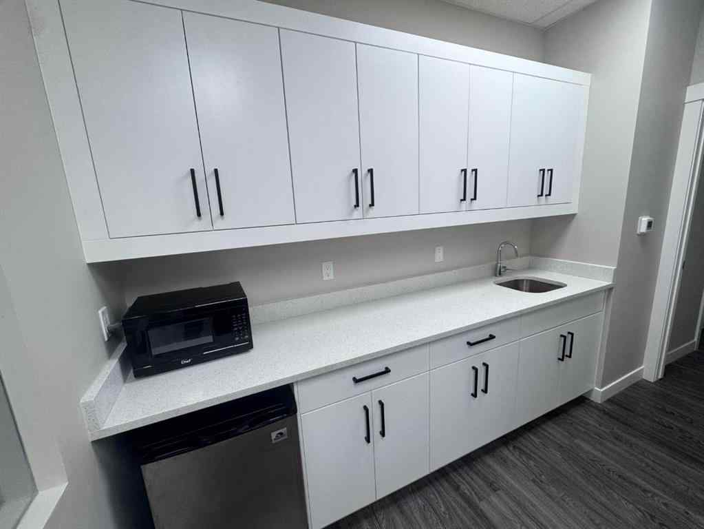 MLS® A2268929 - Unit #1015 4231 109 Avenue NE in Stoney 3 Calgary, Commercial