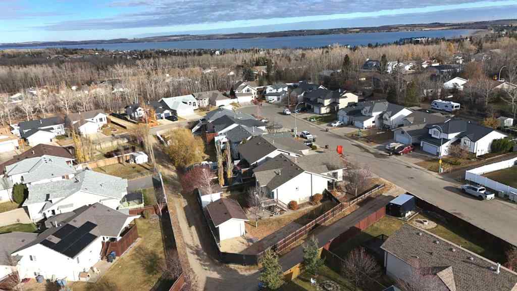 MLS® A2268932 - 68 Falcon Crescent  in Fox Run Sylvan Lake, Residential